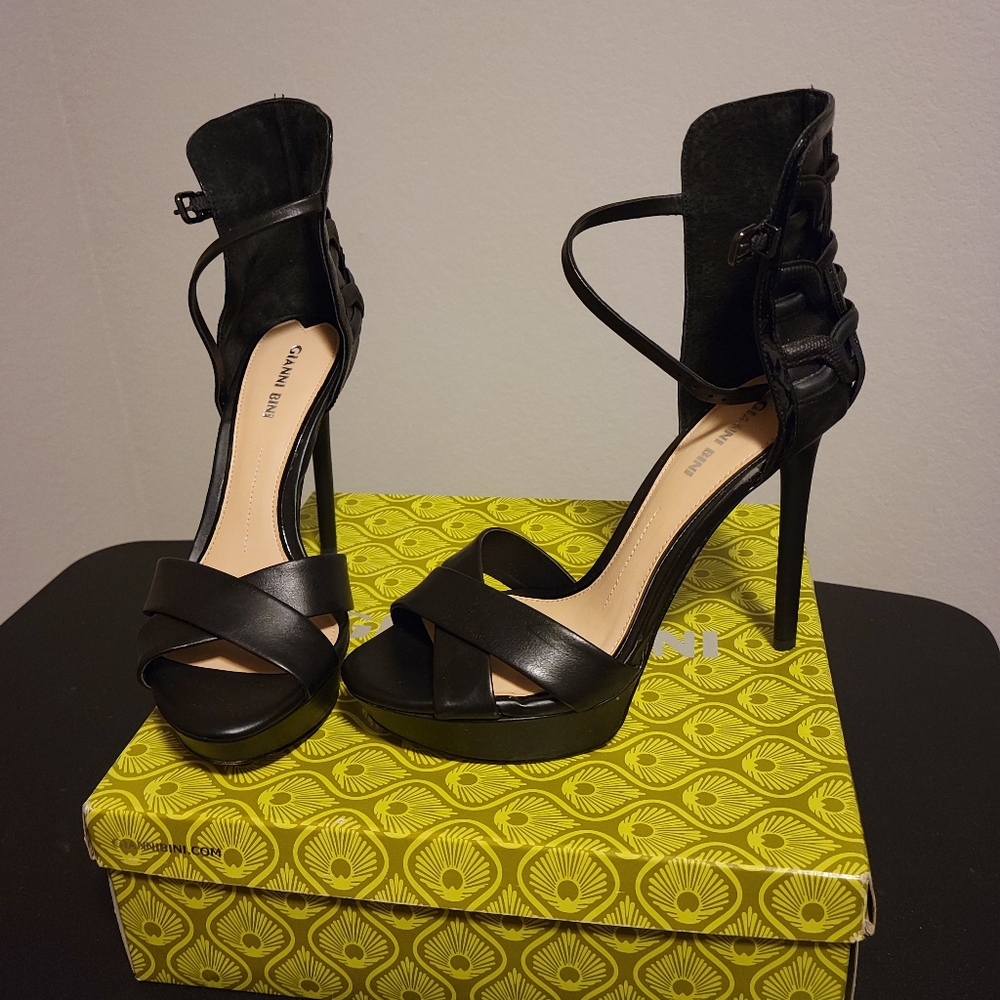 Gianni Bini 9.5 Black, heels